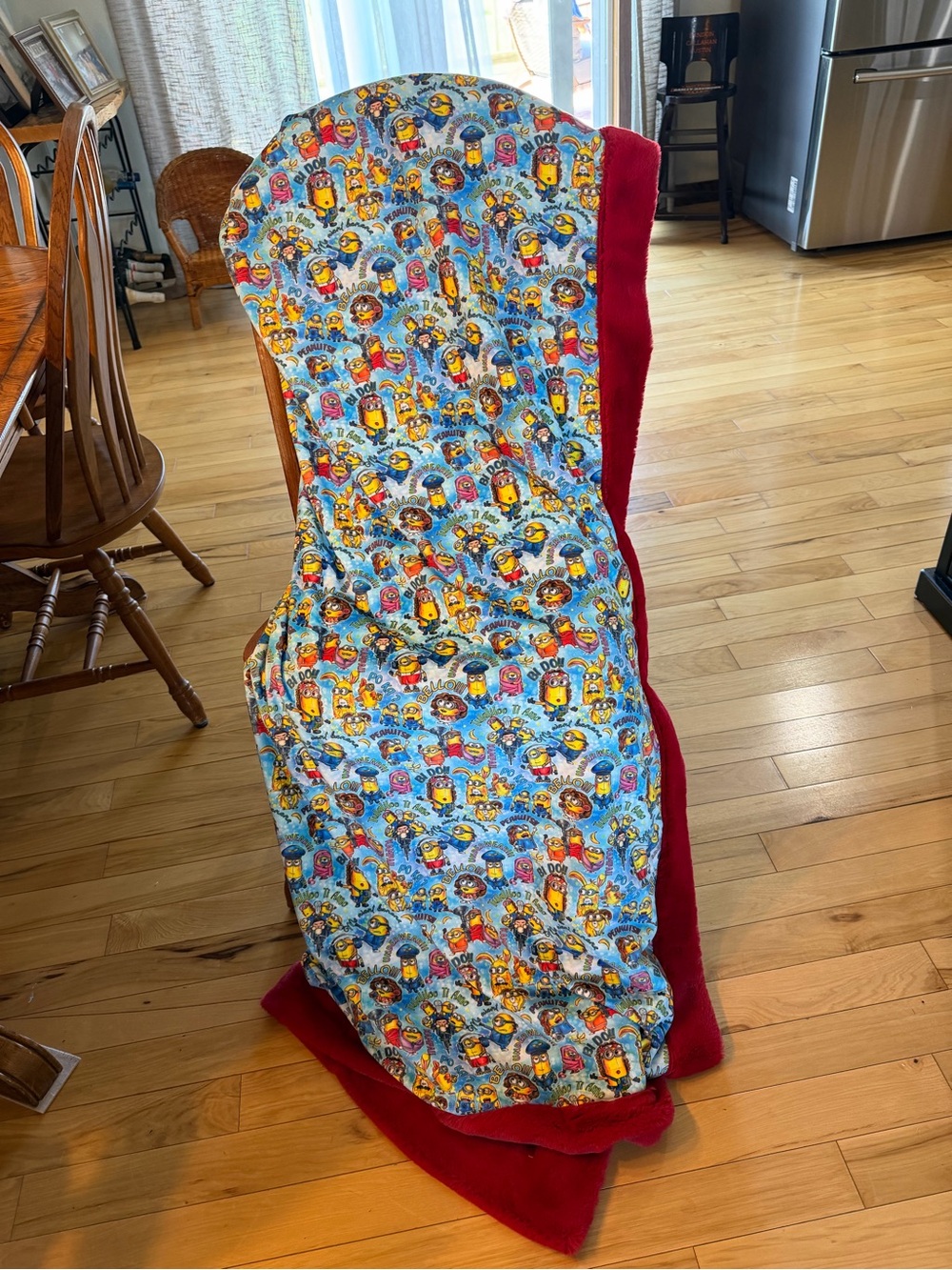 Plush Blue Minions Print Throw Blanket with Red Backing